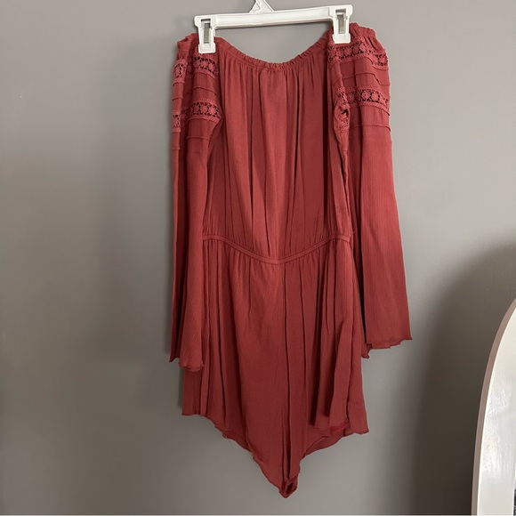 Off Shoulder Pink/Orange Romper - Picture 5 of 7